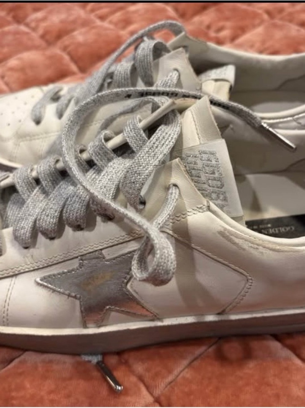 Women’s US 9 (40) authentic Golden Goose Stardan in EUC,